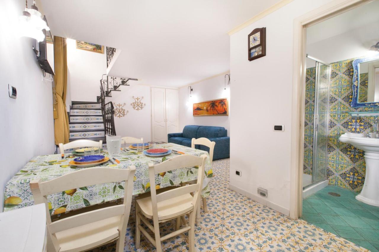Casa Vilu Apartment Sorrento Exterior photo